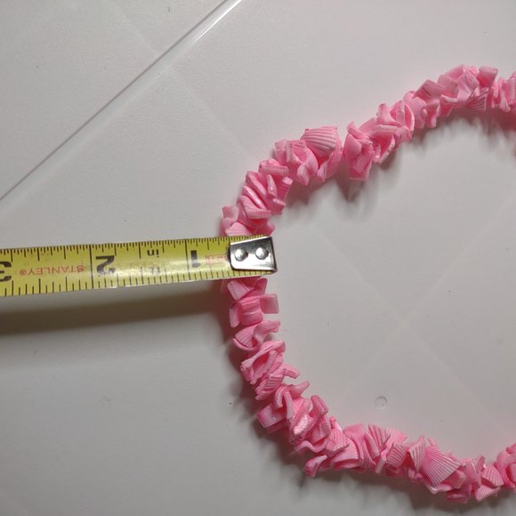 Cute Pink Shell Necklace 17 Inches Long - Picture 9 of 11